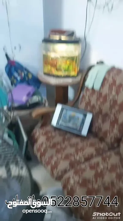 حوض سمك زجاجي