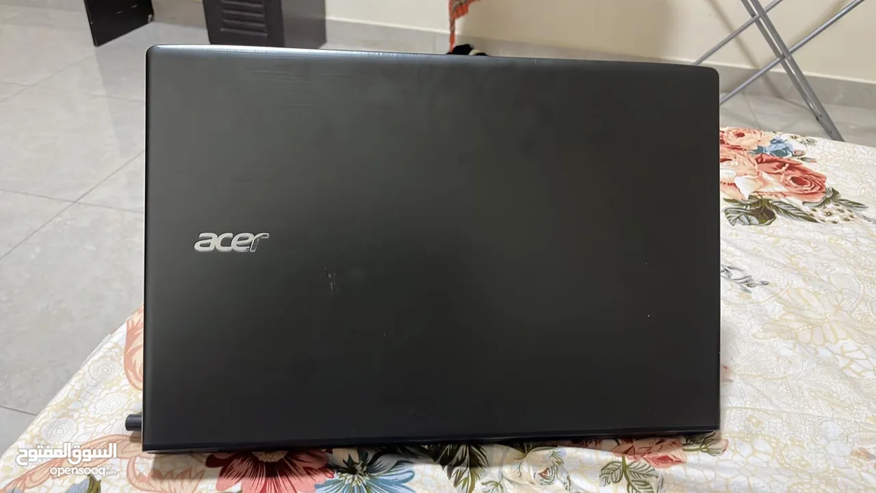 Acer aspire E15 signature edition (i5-6th gen, geforce gtx 950 max, 16gb ram)