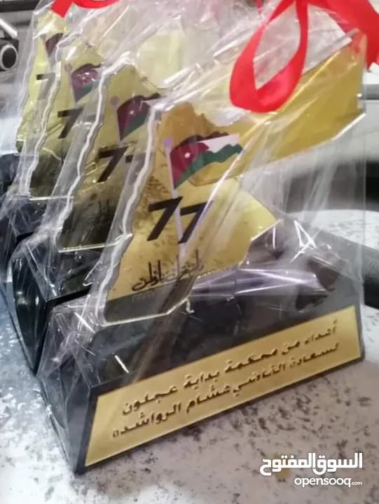 رول اب و بوب اب ستاند ستكرز فولدرات بروشورات كرت شخصي