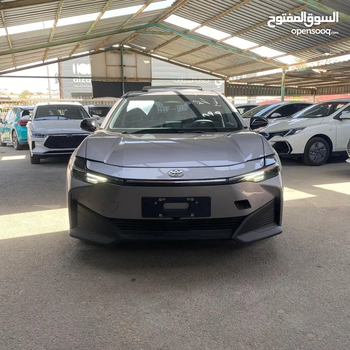 TOYOTA_bZ3_2023