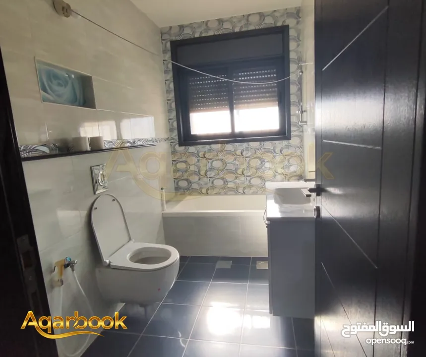 شقة مفروشة للإيجار رام الله - خلف مجمع فلسطين الطبي