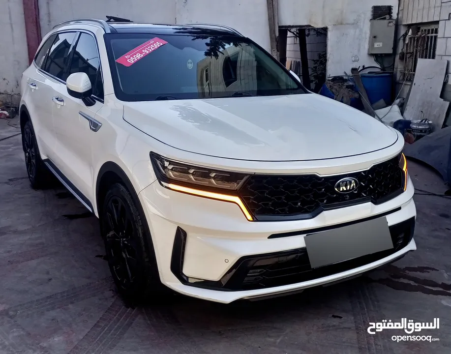كيا سورنتو بسعر حرق حرق وكاش فل مسكر مع فتحه سقف بانوراما