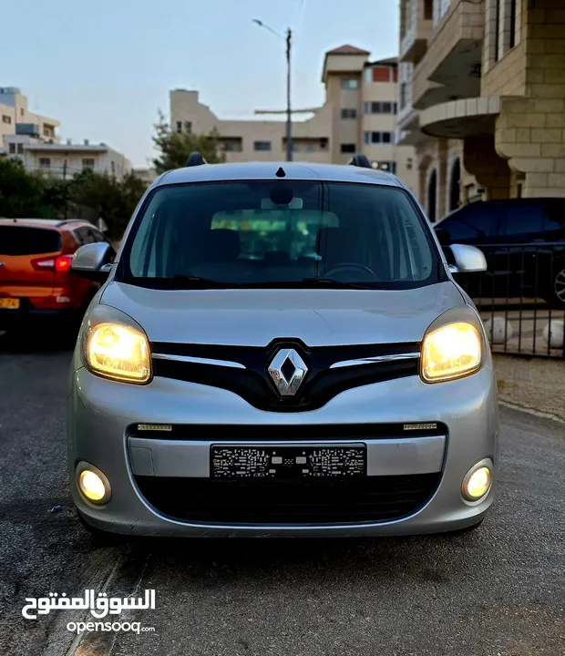 رينو كنغو مميزة جدا