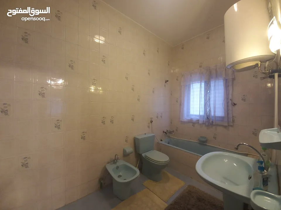 شقة مفروشة للإيجار 450م2 ( Property 18268 ) سنوي فقط