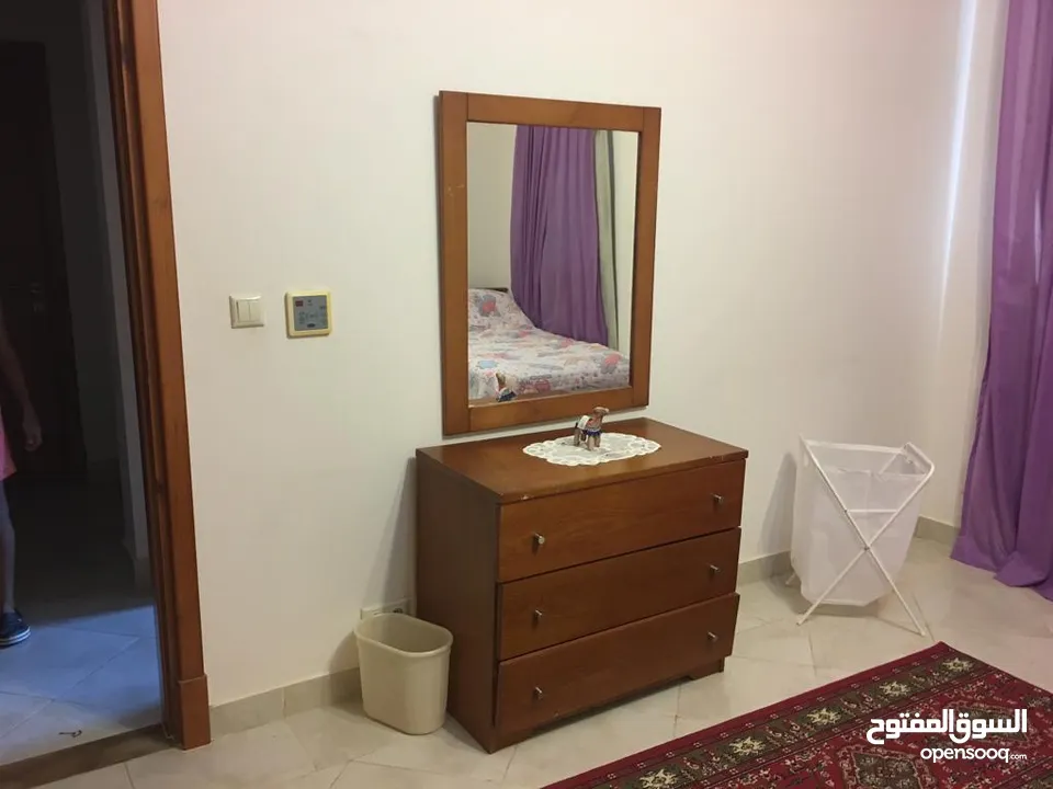 فيلا استاند الوان في مراسي اريزو مع إطلالة على البحيرة وحمام السباحة