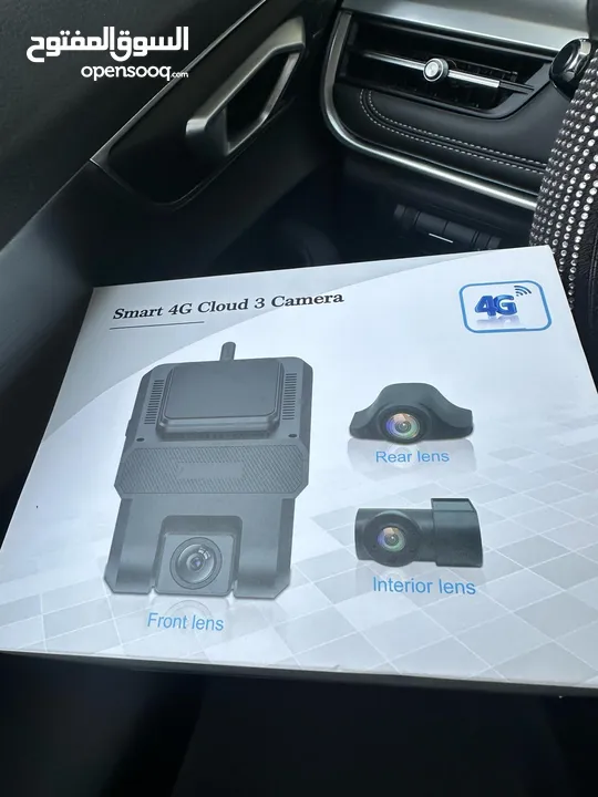كاميرا حماية للسيارة مكونة من ثلاثة كاميرات أمامية وداخلية وخلفية سمارت جديدة بالكرتون