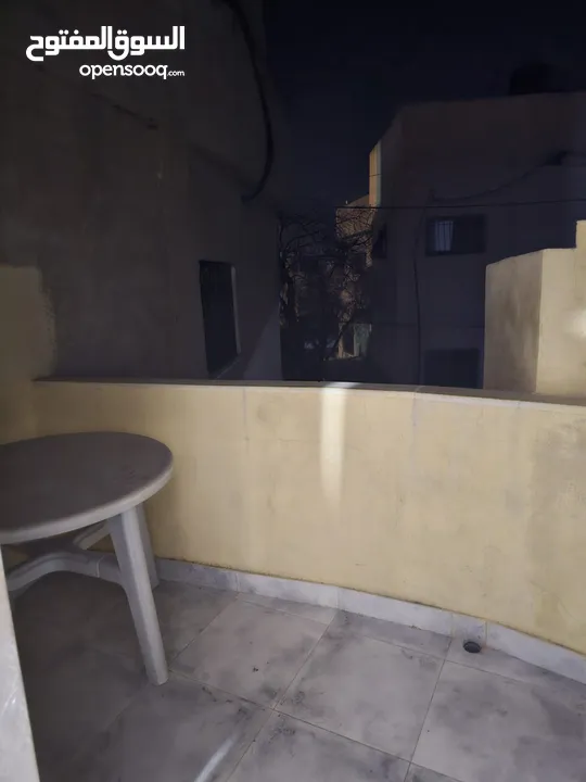 شقة سكنية مستقلة