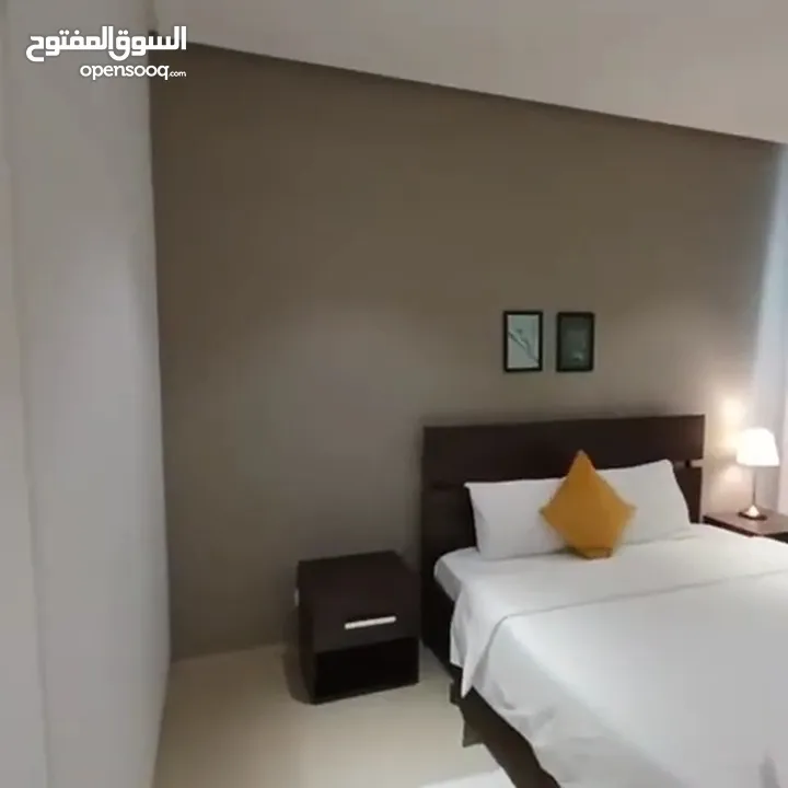 شقه مؤثثه كامل للأيجار الشهري