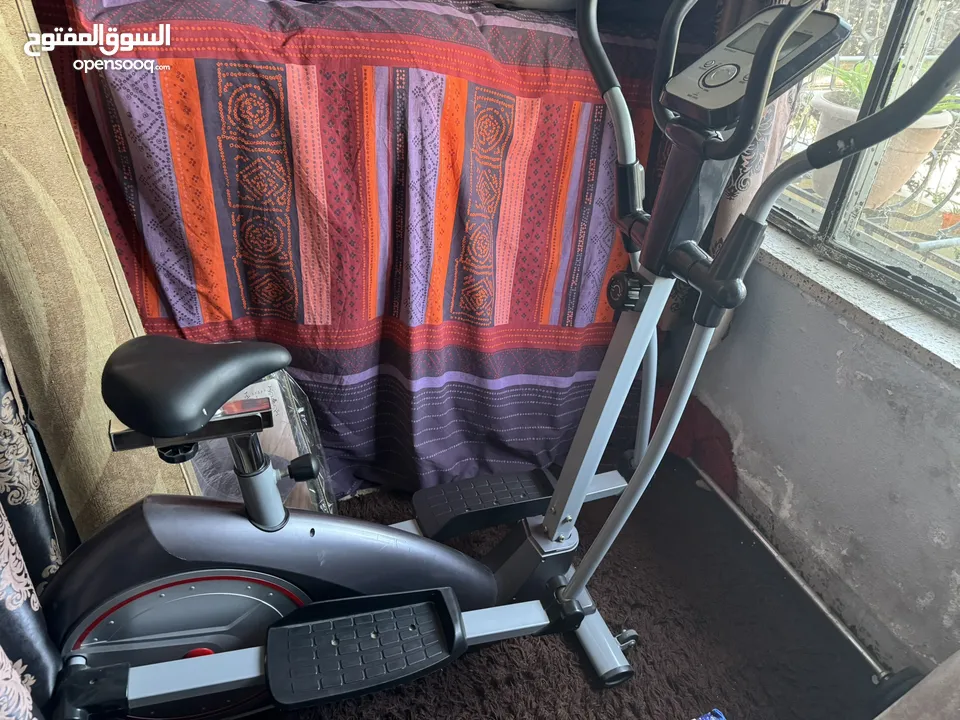 جهاز كروس رياضه امريكي