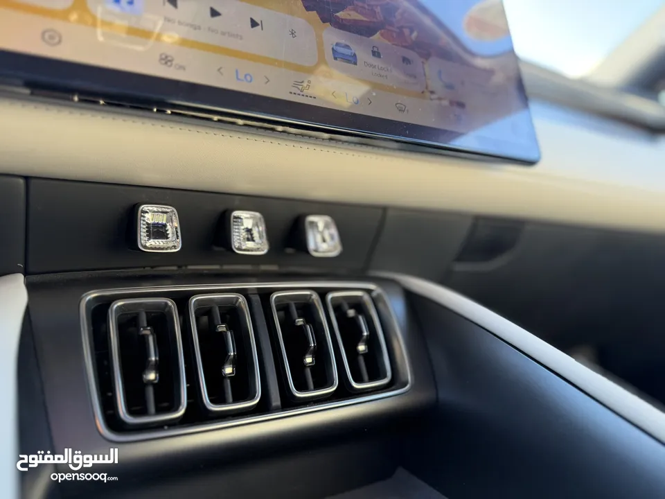 BYD SONG L 2023  متوفره لونين عظمي وفيراني  عداد اقل من 9000 كيلو  فحص كامل  لا يوجد اقساط شخصيه