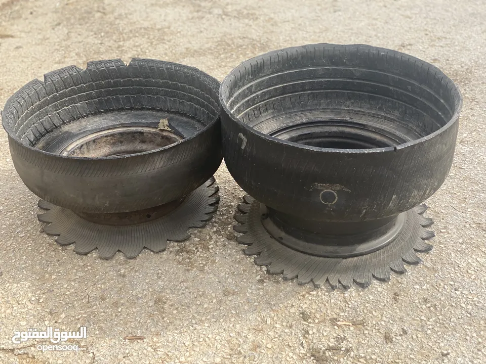 قواوير لزراعة تم عملها من كوشوك عجل السيارة