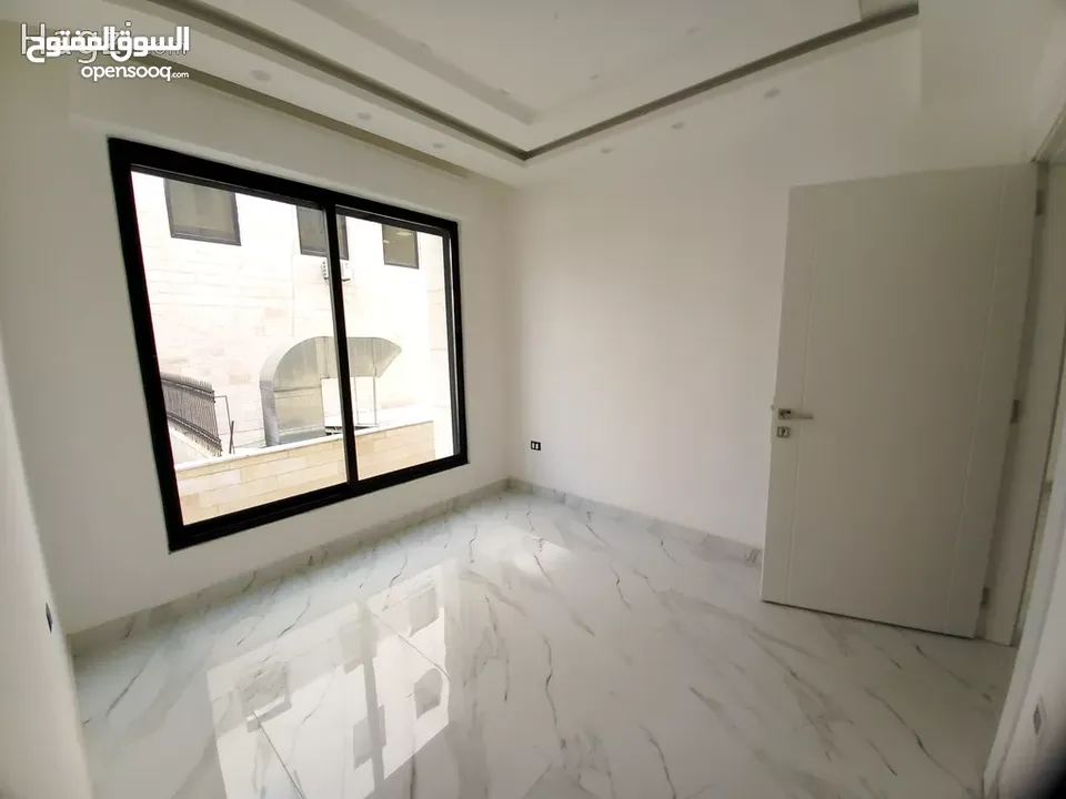 شقة غير مفروشة للبيع في الشميساني ( Property ID : 31062 )