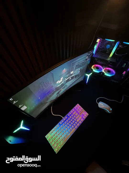 السعر قابل للتفاوض بشكل بسيط Pc gaming شبه جديد