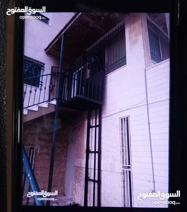 مصاعد صناعيه