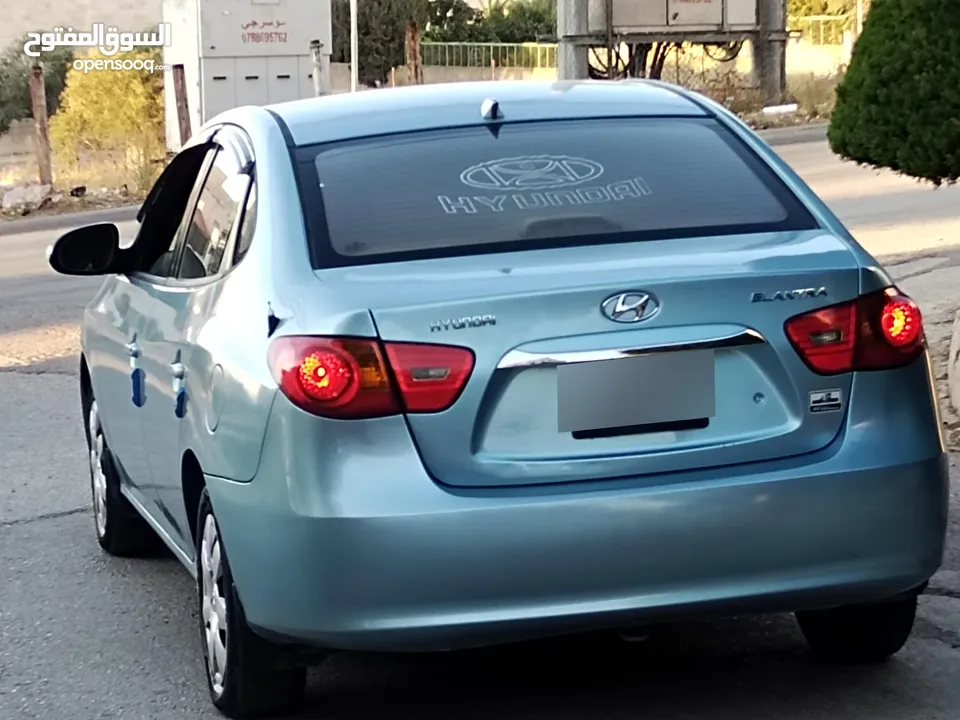 هونداي النترا HD اوتوماتيك 2011 توب نظافة بسعرررر مميززز محرك 1600cc لون ازرق سماوي