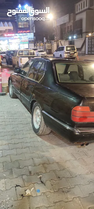 BMW.  730 موديل 1991