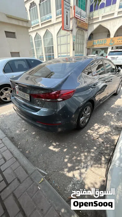 Hyundai Elantra 2018