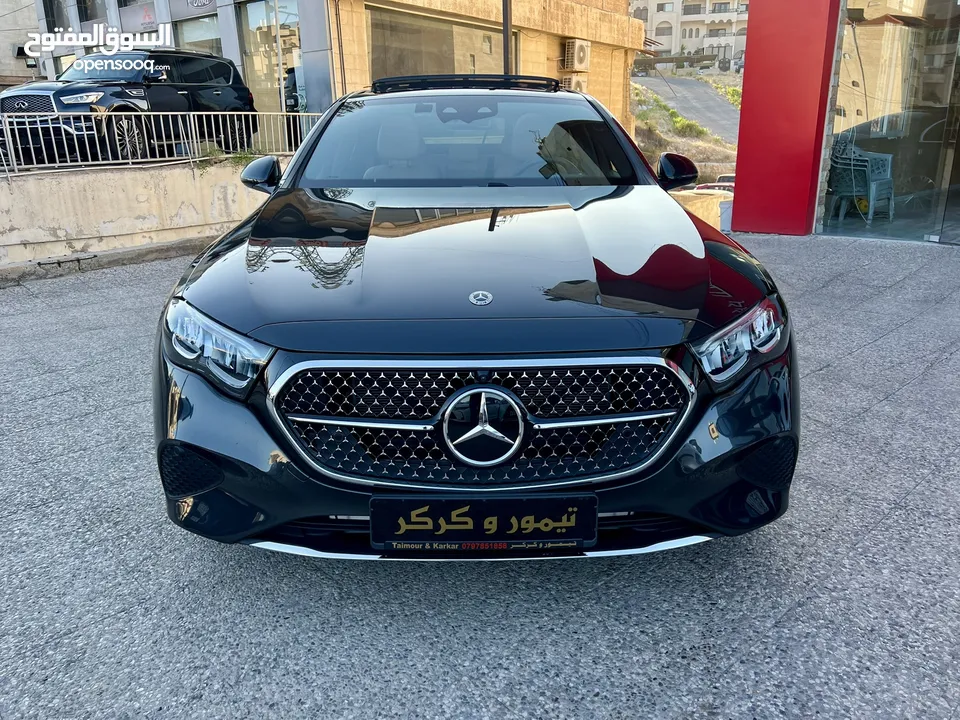 مرسيدس E200 غرافيت 2024 بانوراما ميموري كاميرات فرش كميل بحالة الزيرو عداد 6 الف كيلومتر فقط!!!
