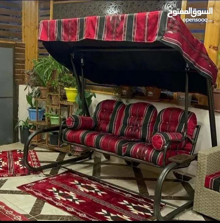 مرجيحه ثلاثية #ايطالي  جميع الالوان الفرش قماش وتربورف ضد الشمس والماء والعوامل الخارجية