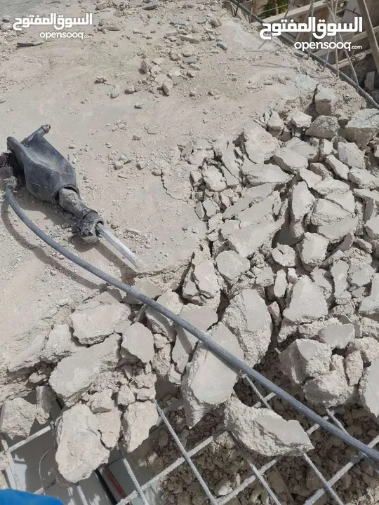 كمبريسات للايجار ابو عبدالله  حفر جورانجاصه جميع الاعماق  كافه أعمال الحفريات هدم عمارت تحرير قصات