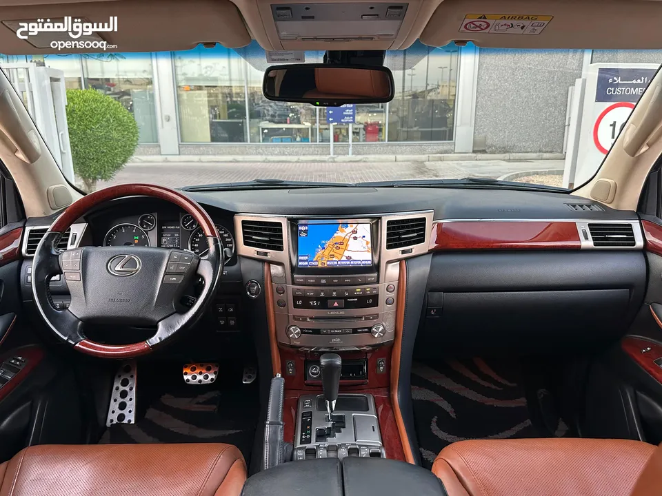 LEXUS LX570 GCC 2015 PERFECT CONDITION INSIDE OUT SIDE