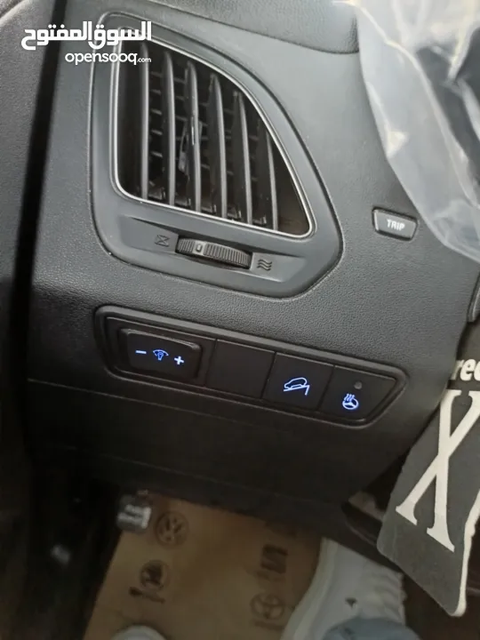 هونداي توسان 2015 بسعر حرق 59500 ألف نقدا البدل وارد منبدل ديزل فل