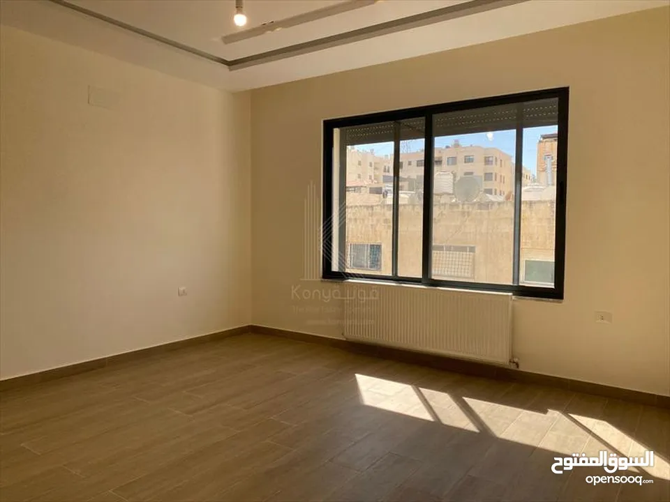 شقة مميزة للبيع في ضاحية النخيل- طابق ثالث