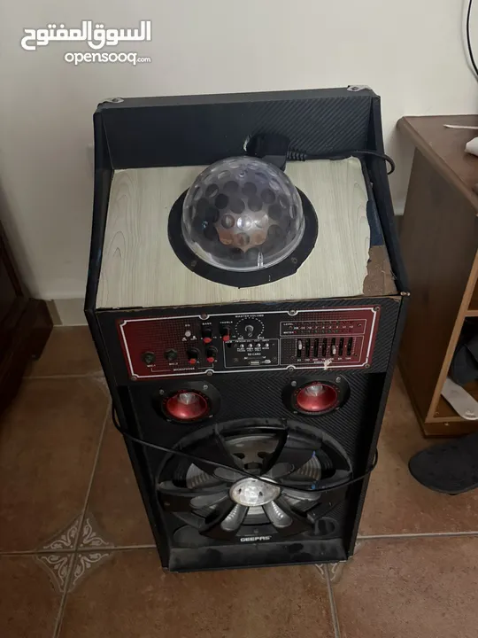 سماعات كبيره