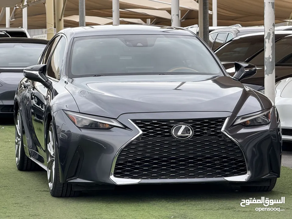 Lexus IS 300 2021