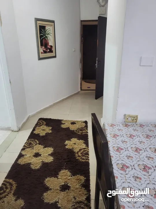 شقتين مفروشات بالكامل في الطيرة دوار نبيل عمرو مباشرة من المالك للبيع 155 ألف دولار كوشان طابو 2