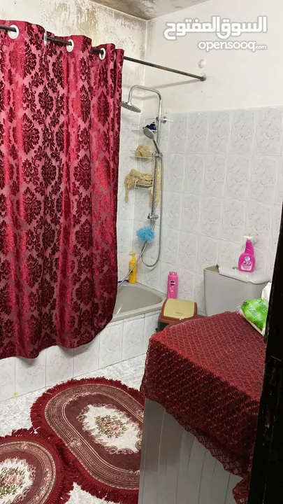 شقه للبيع بسعر مغري في ام الشرايط
