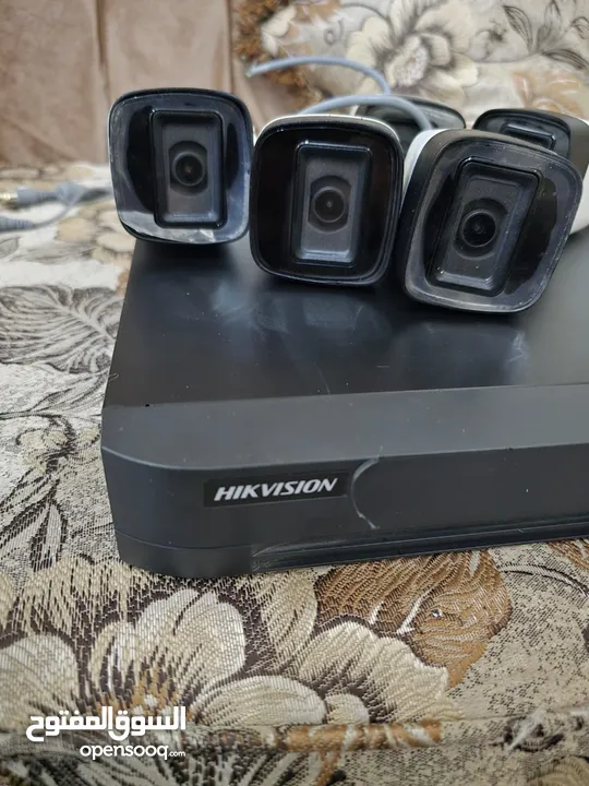 5 كاميرات تصوير نوعية HIKVISION مع جهاد