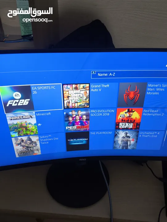 بلايستيشن 4 سلم مهكر وكالة مع آيتين اصليات