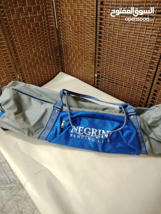 حقيبة خاصة لحمل تجهيزات لاعب المبارزة