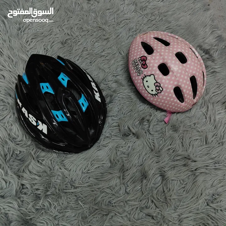 سكيتات VIP   عجال مطاط هيكل بلاستيك مقوى شفرات حديد .