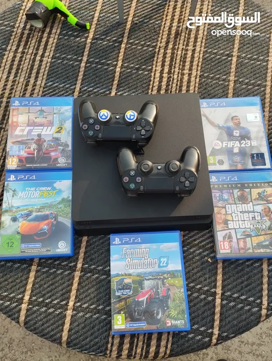 PS4  للبيع بحالة ممتازة جدا