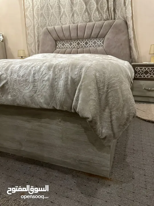 سرير جديد استخدام بسيط
