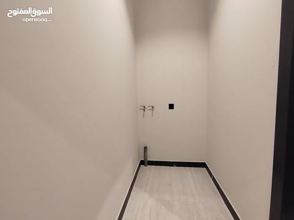 Flat for Sale in Hidd  Renovated 3BHK  Semi-Furnished  Balcony  And Parking  Only AC BHD 45,000.