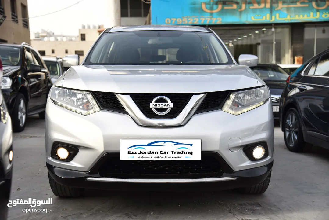عرض العيد نيسان اكستريل بحالة الوكالة Nissan X-trail SV 2.5 2015