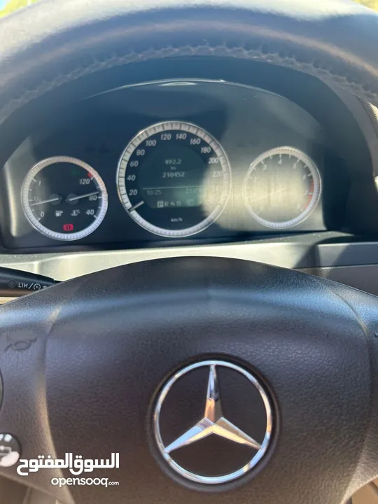مرسيدس C200 2009 البيع بدون رقم