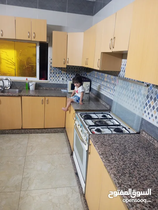 منزل مستقل حديث للايجار مفروش أو بدون فرش بناء