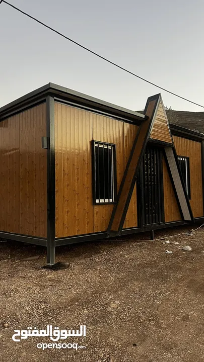 كرفان كوخ لون خشبي بحالة ممتازة