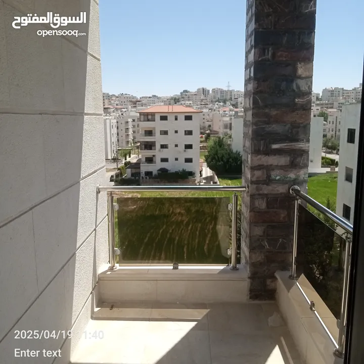 شقة مميزة في ضاحية النخيل بسعر مميز مساحة 200م