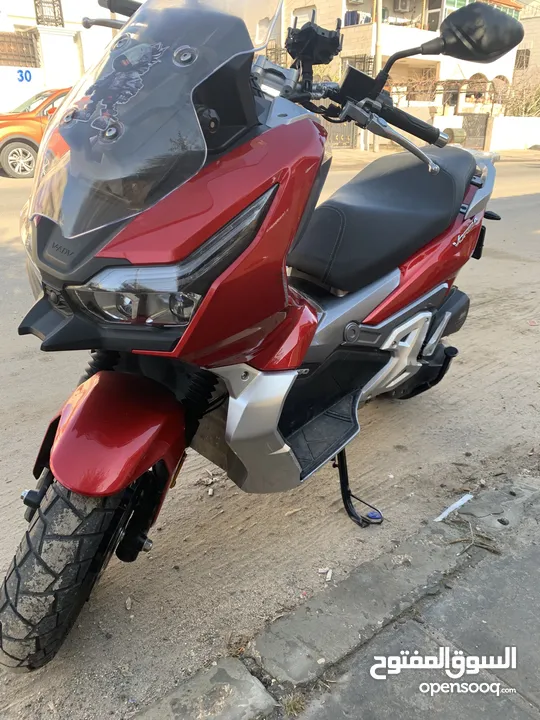 سكوتر داينق ادفنشر 2023 ماشي 26 الف اقساط او كاش