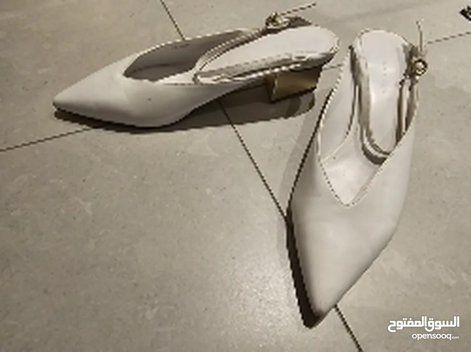 charles and keith - low heels size 41