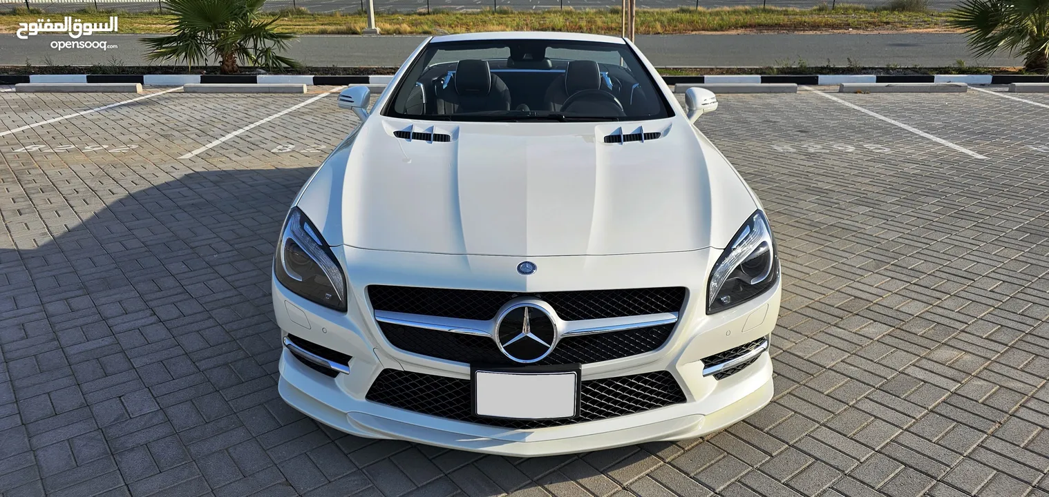 Mercedes SL350 AMG SL63 Conversion – 14,000 km! – 100% Accident and Flood Free! – Cleanest in UAE!