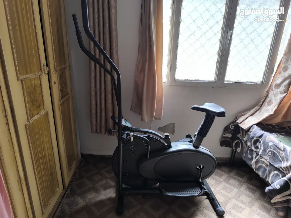 بيسكليت رياضة ثابت منزلي مستعمل بحال الجديد للبيع