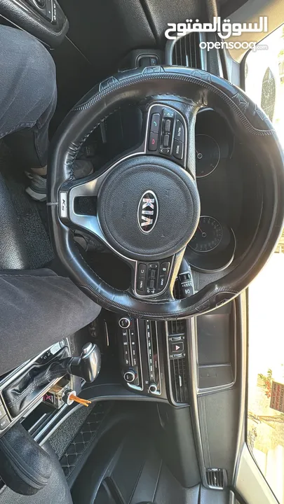 Kia K5 النسخة الرياضية