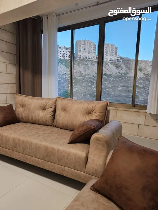 شقة مفروشة للإيجار في سردا الحي الدبلوماسي قري ايكون مول