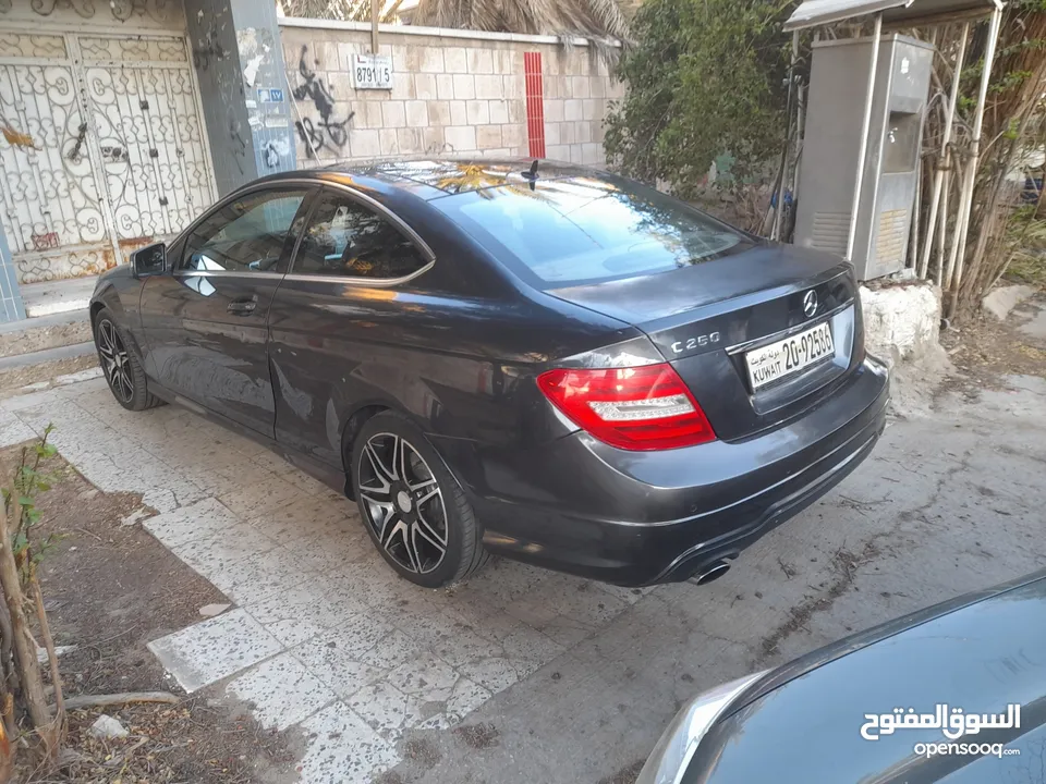 مرسيدس كوبيه C250 تيربو موديل 2013 كامل المواصفات فتحه بانوراما  قمه في النظافة 4سلندر أحلي استعمال